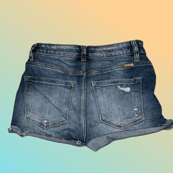 KanCan Kurvy Mid Rise Distressed Jean Shorts Size 26 #19 - Picture 3 of 5